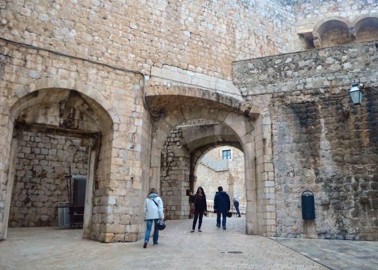 Dubrovnik streets 3.jpg
