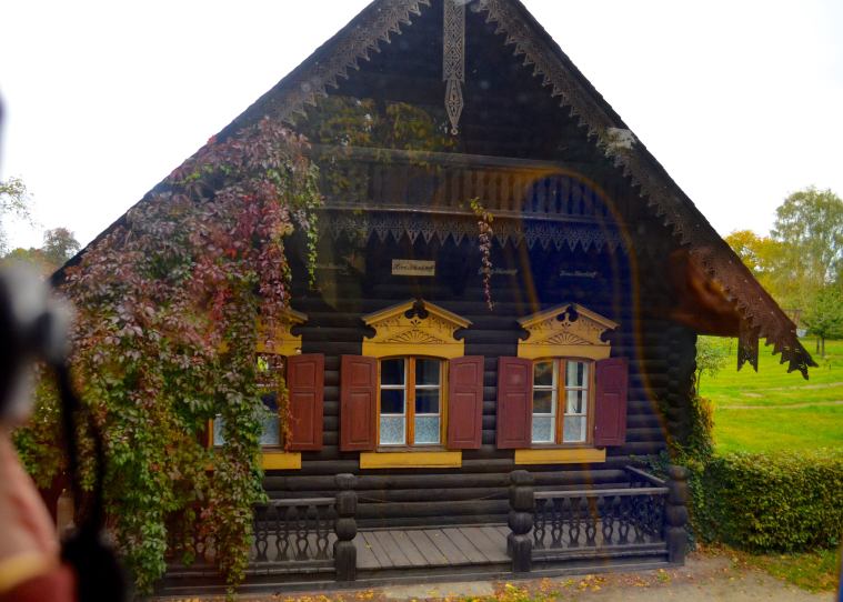 Russian house Potsdam 1.jpg