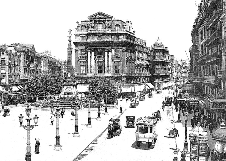 Place_de_Brouckere_postcard.jpg