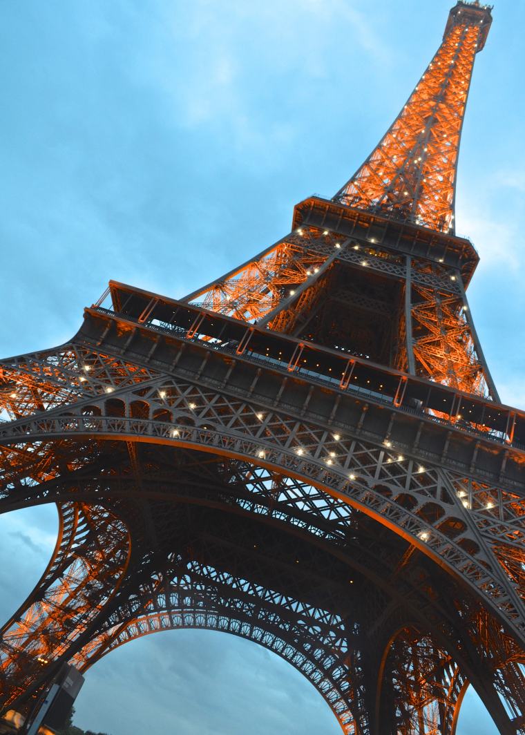eiffel tower_paris_6