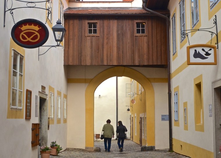 Guild signs_Cesky Krumlov_4.JPG