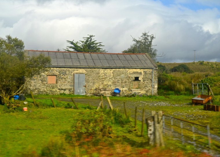Connemara_Ireland_house_2