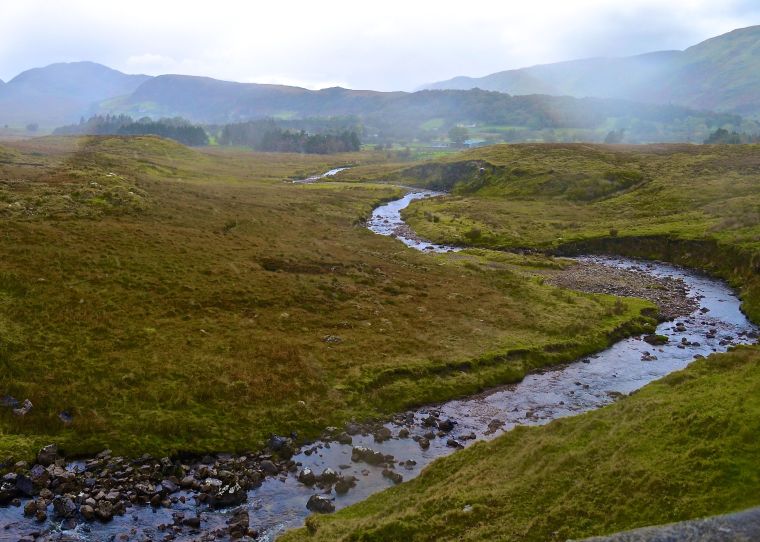 Connemara_Ireland_streams_1